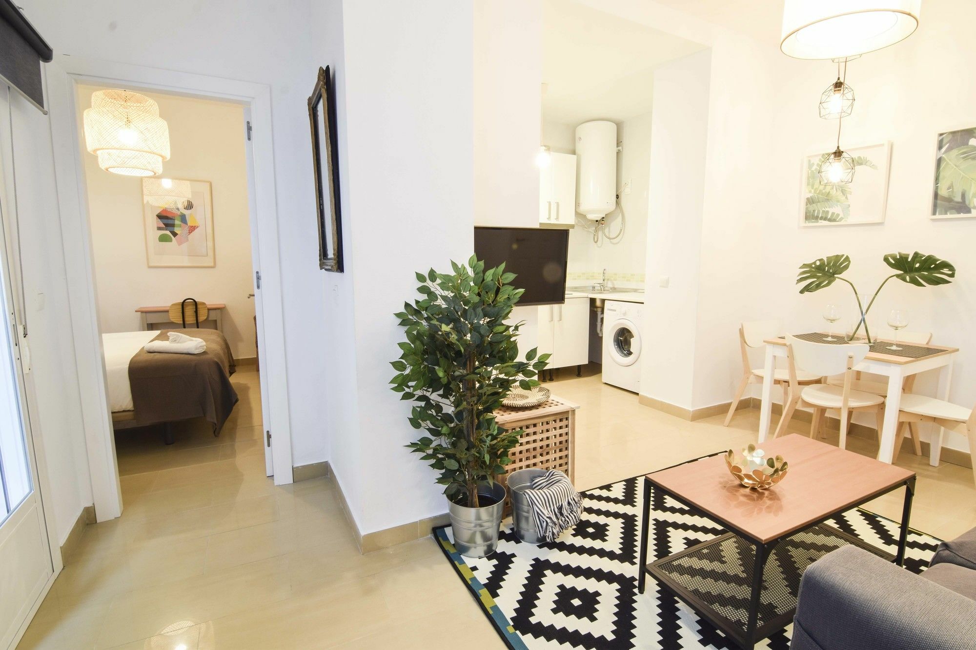 Ferienwohnung Letmalaga Center White Exterior foto